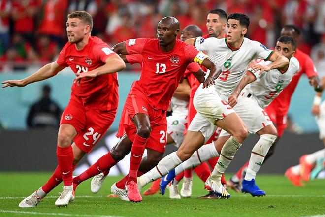 葡萄牙队轻取英格兰队，奥恰洛夫统治全场