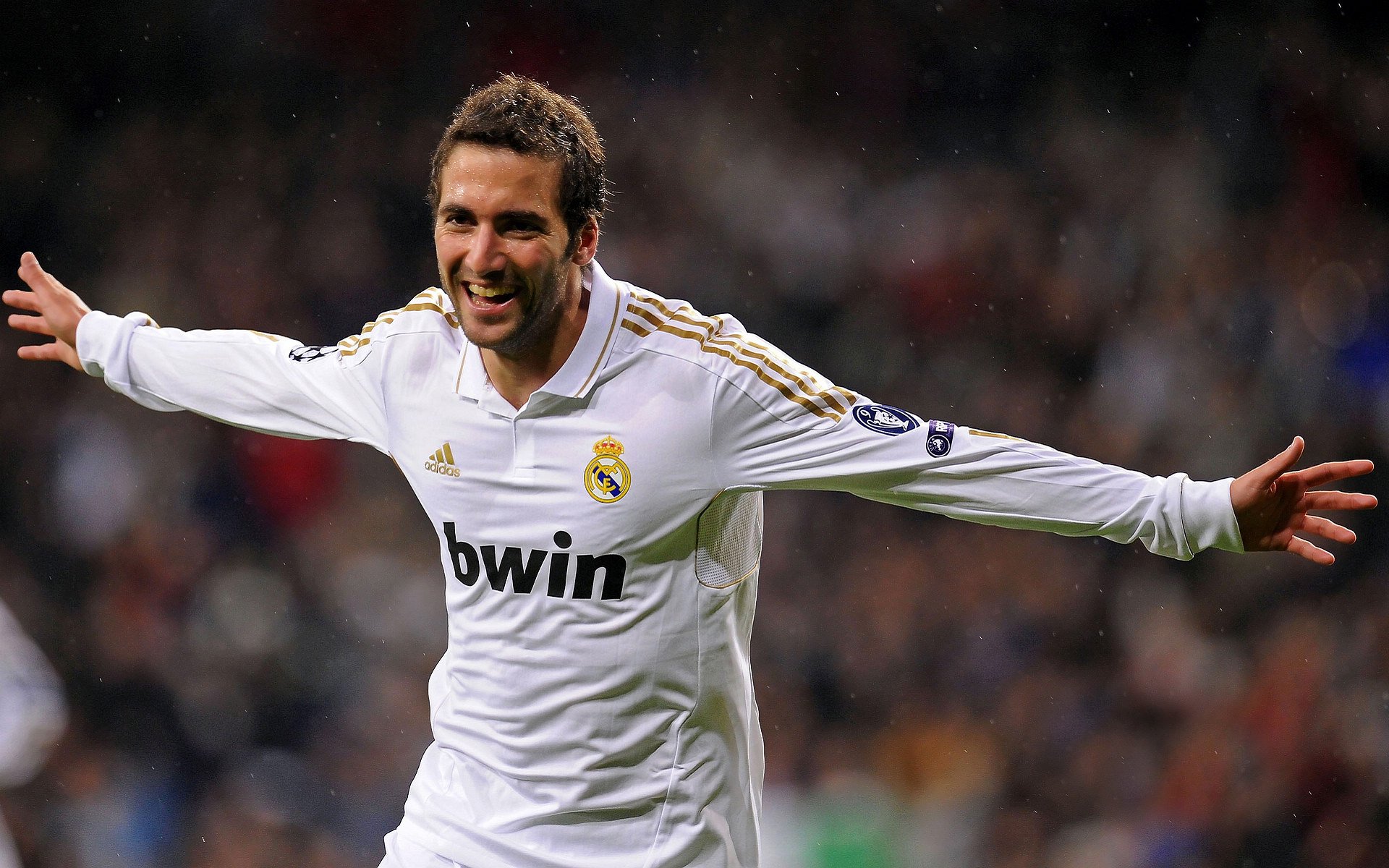 北欧风暴席卷巴黎，丹麦险胜法国，黄鸭组合点燃赛场传奇